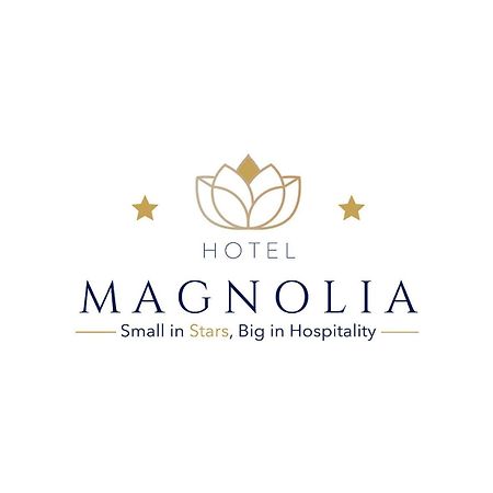 Hotel Magnolia Альбенга Екстер'єр фото